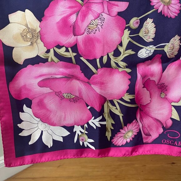 Oscar by Oscar de la Renta Scarf - Picture 11 of 16